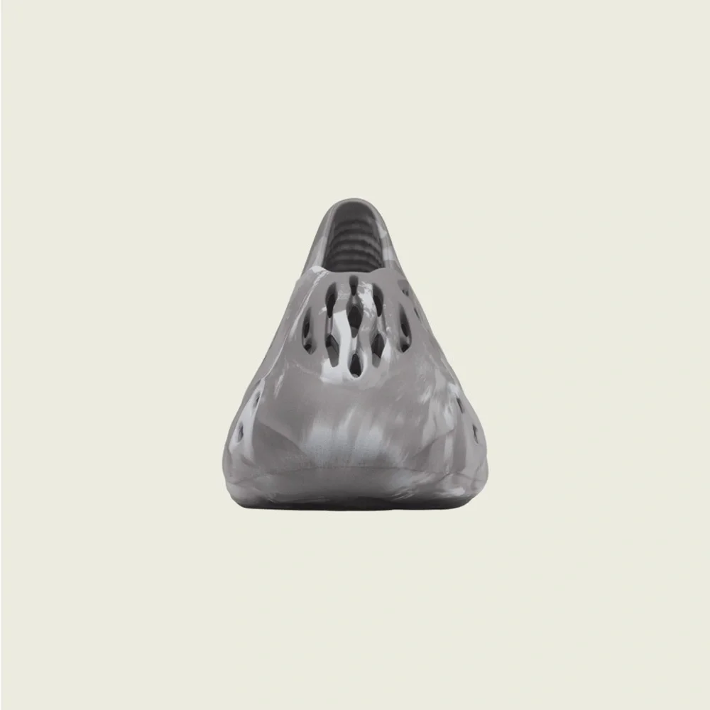 SOLD - Yeezy Foam Runner MX Granite size 11 - Picture 2 of 5